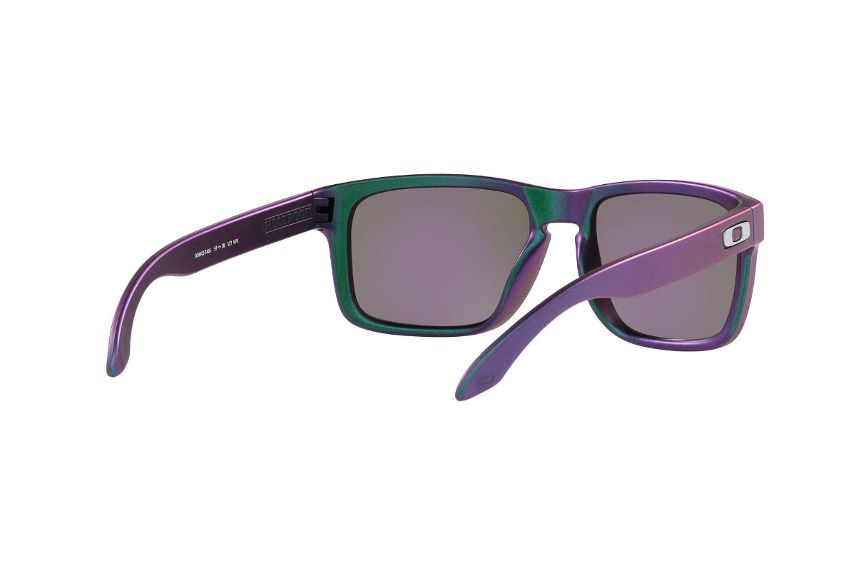 Oakley Holbrook