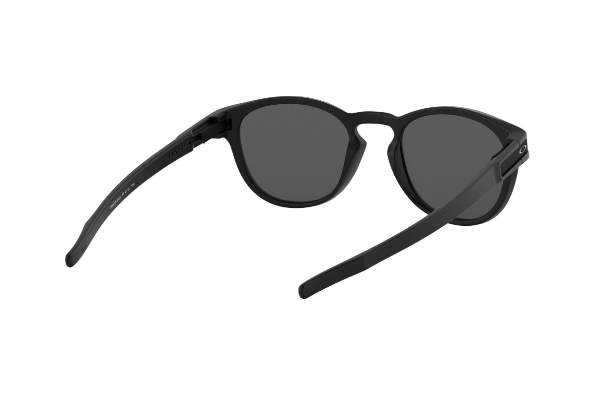 Oakley Latch