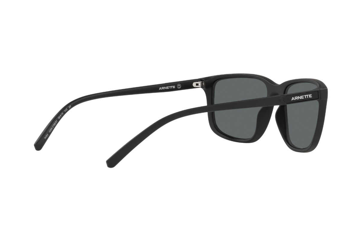 Arnette Pirx