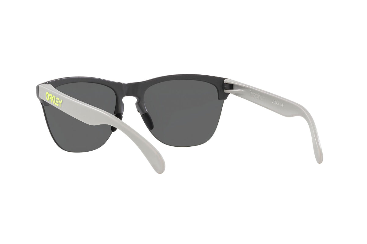 Oakley Frogskins Lite