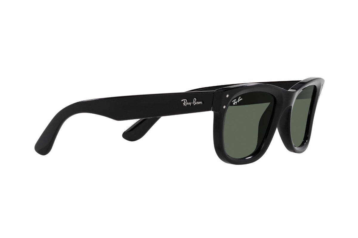 Ray-Ban Wayfarer Reverse