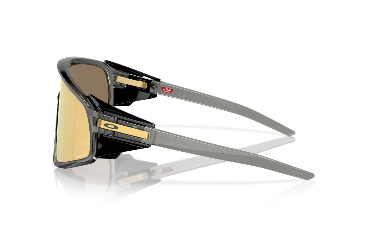 Oakley Latch Panel