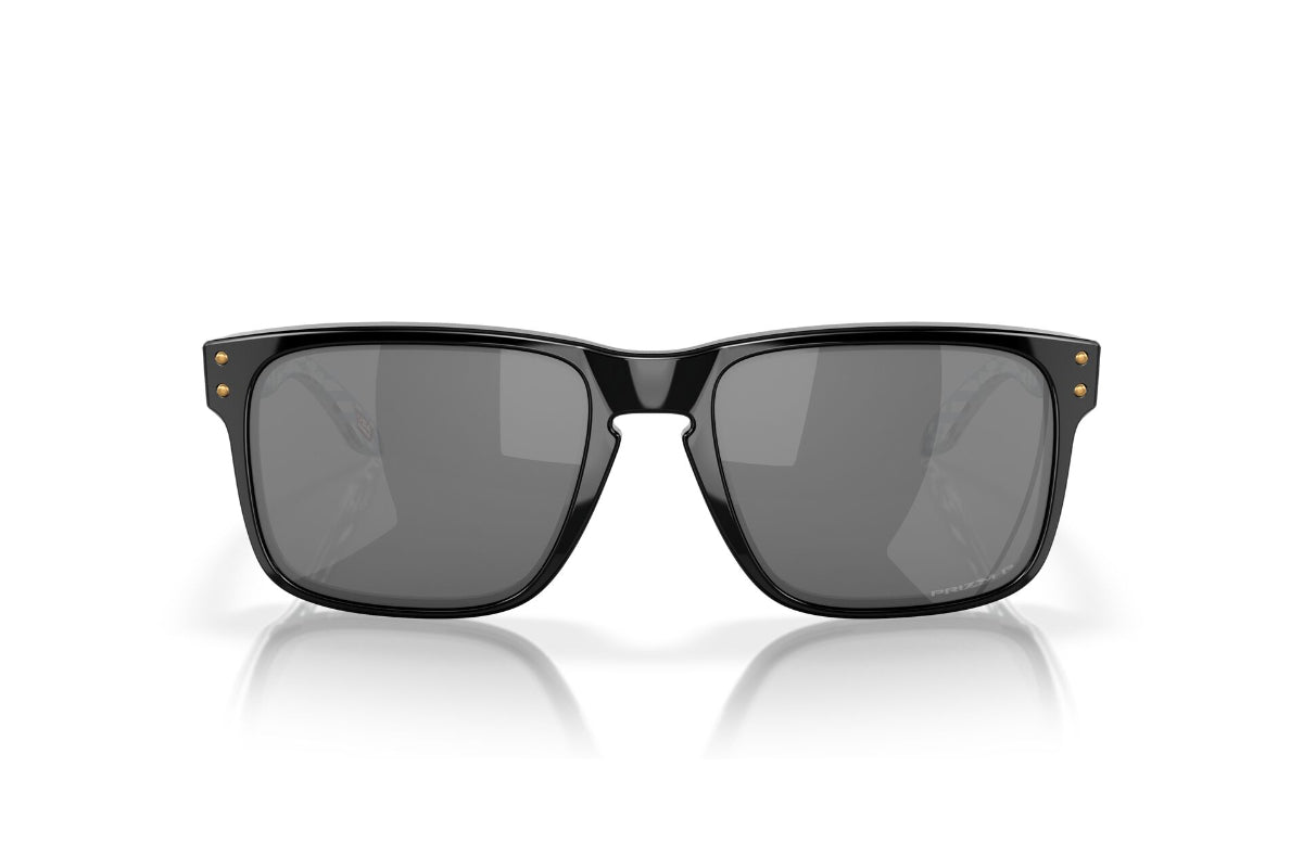 Oakley Holbrook