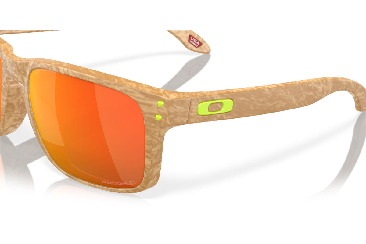 Oakley Holbrook