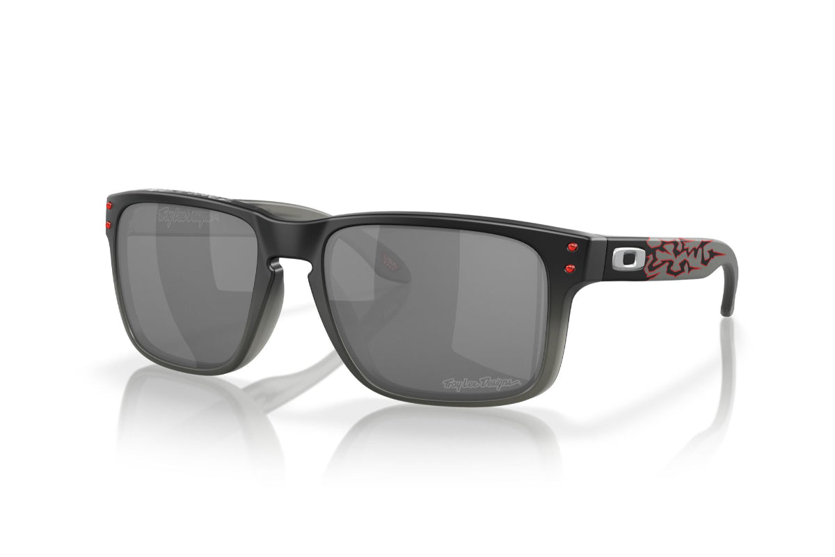 Oakley Holbrook