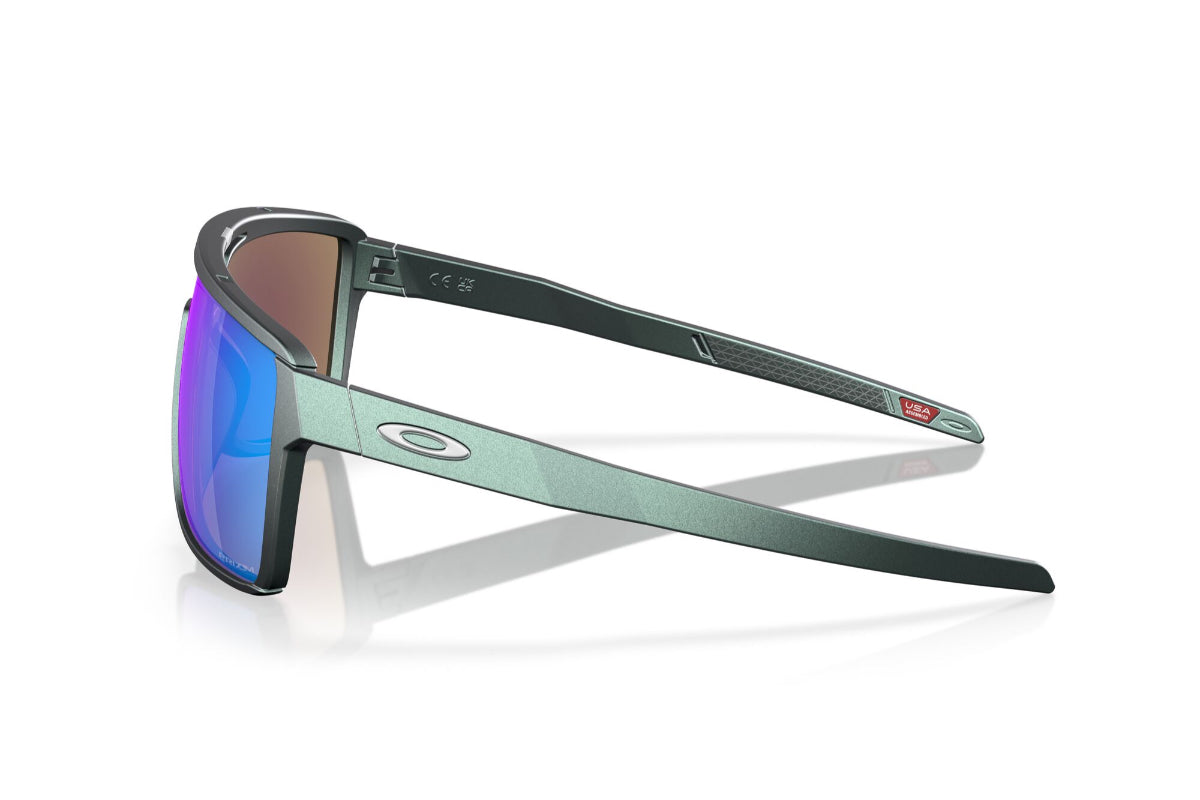 Oakley Castel