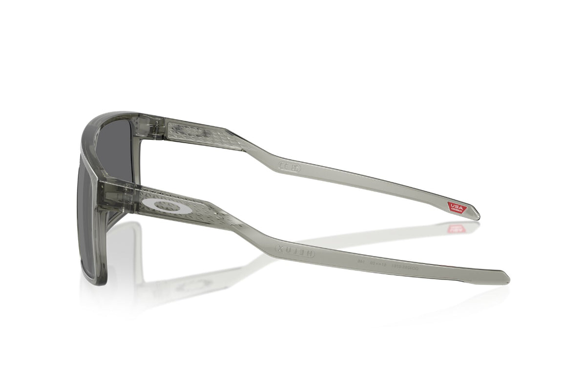Oakley Helux