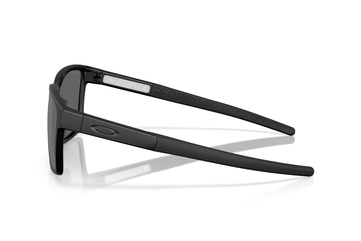Oakley Actuator SQ
