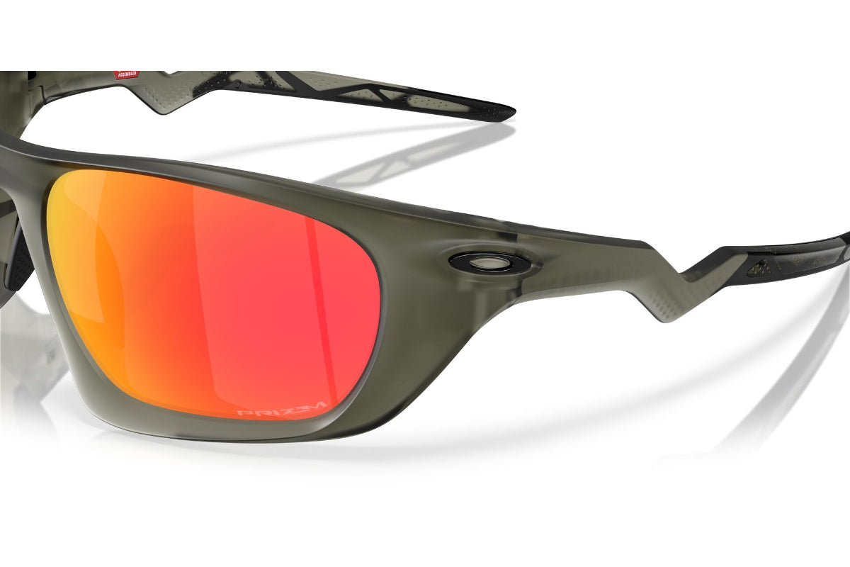 Oakley Lateralis