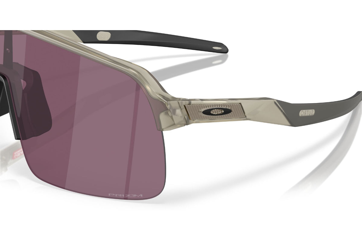 Oakley Sutro Lite