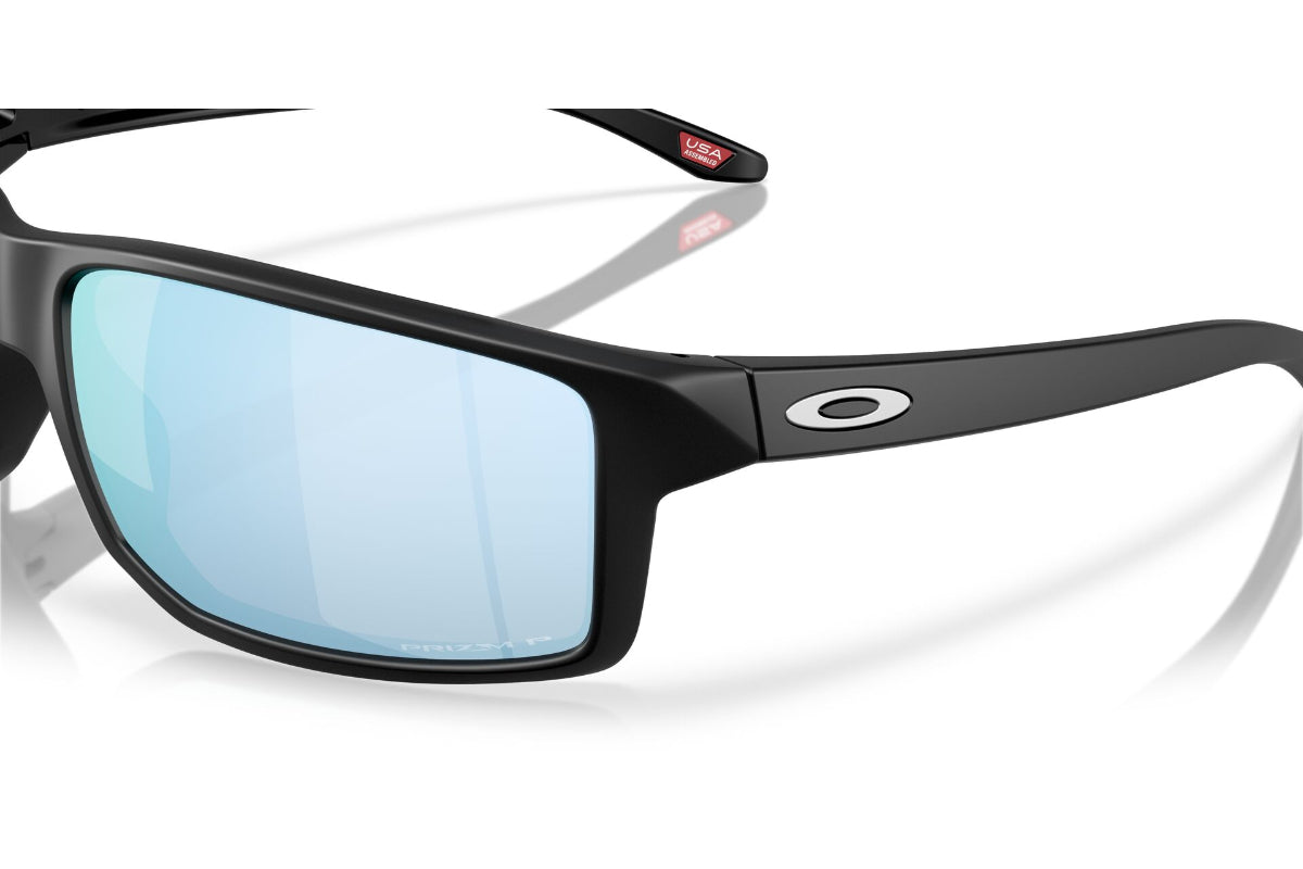 Oakley Gibston XL