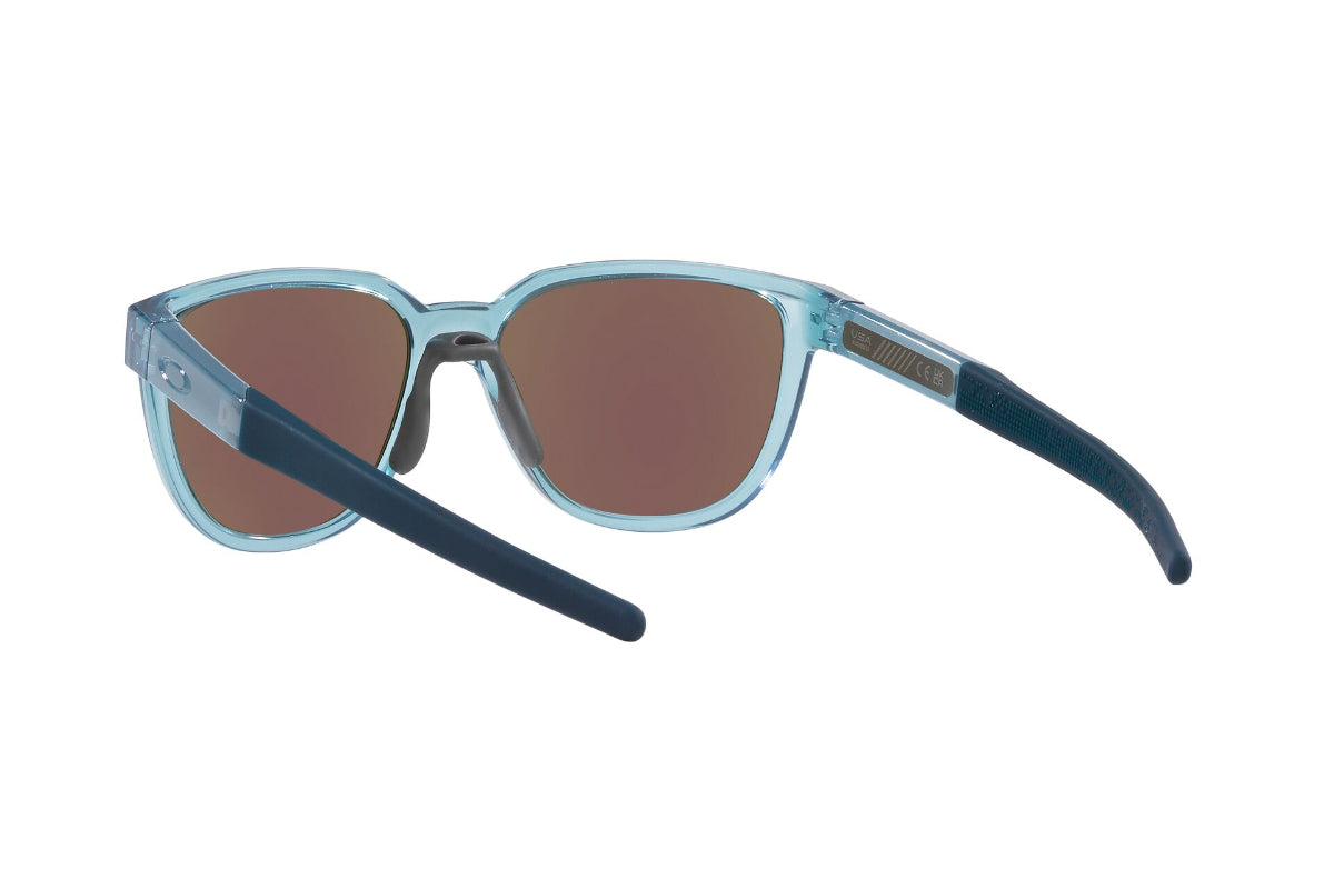 Oakley Actuator