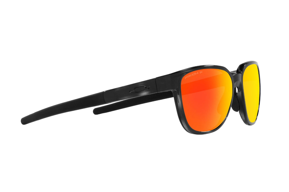 Oakley Actuator