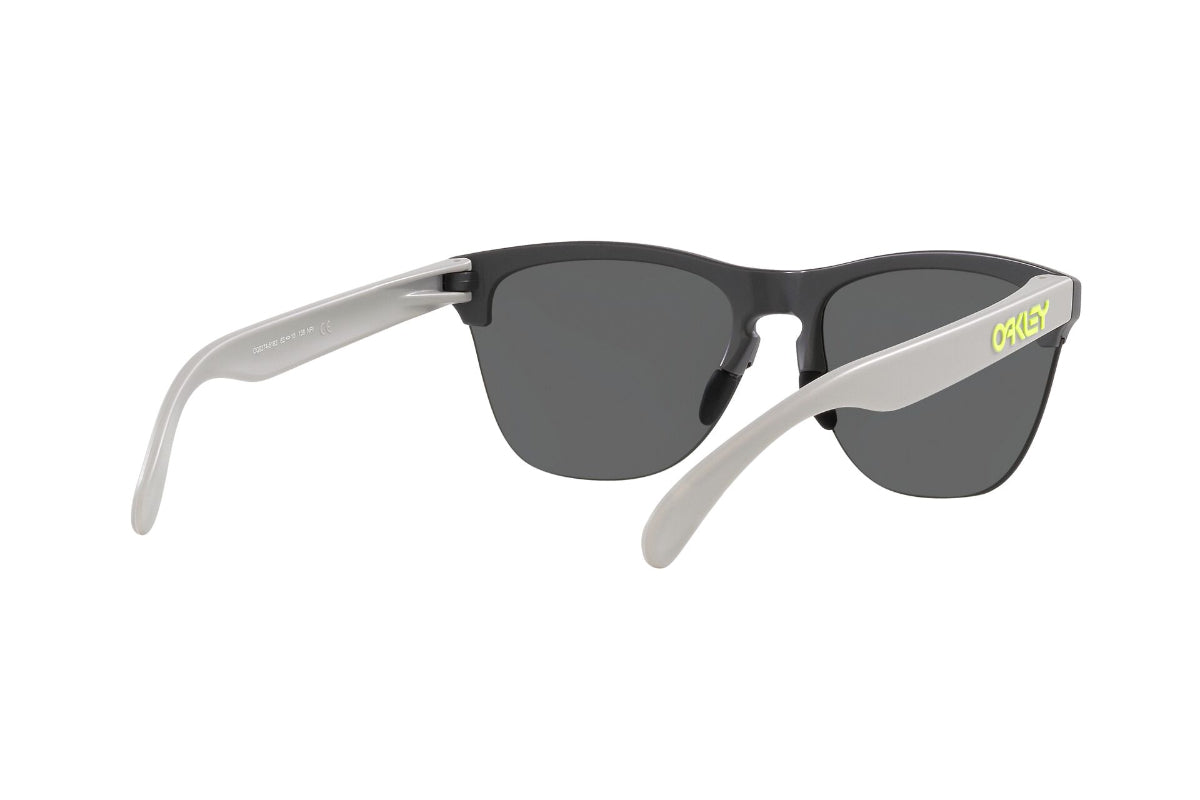 Oakley Frogskins Lite