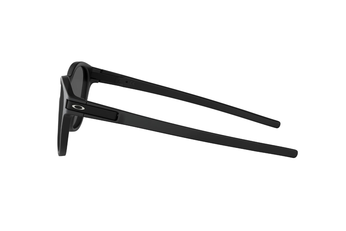 Oakley Latch