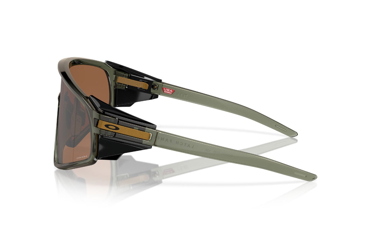 Oakley Latch Panel