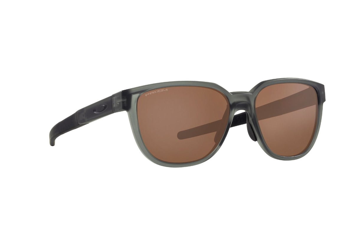 Oakley Actuator