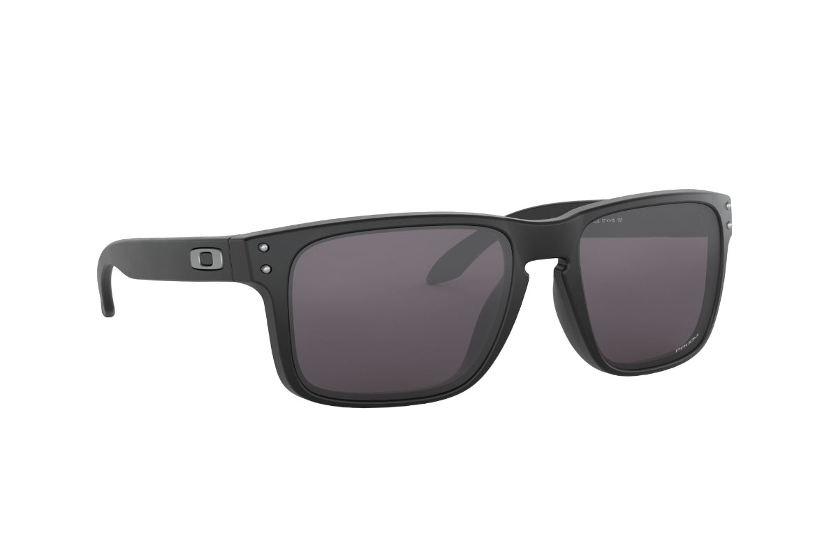 Oakley Holbrook