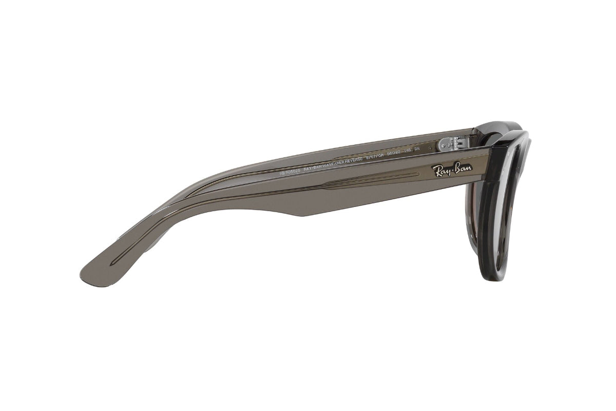 Ray-Ban Wayfarer Reverse