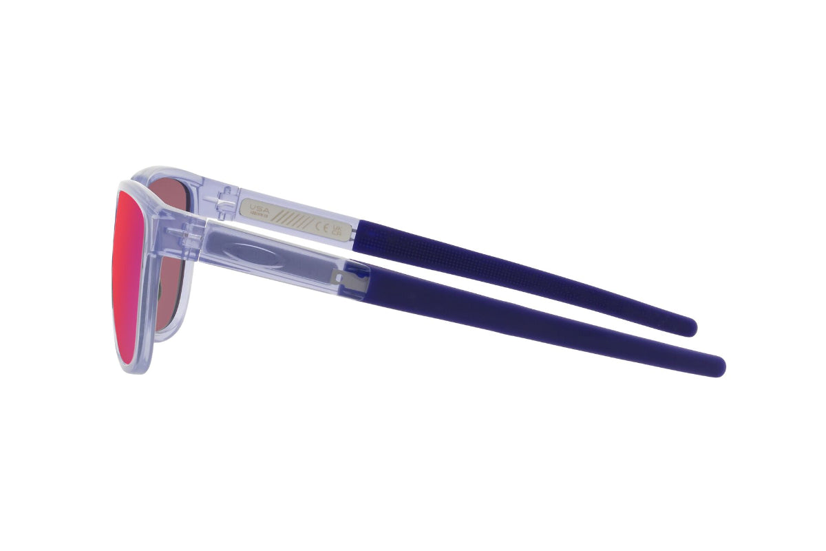 Oakley Actuator