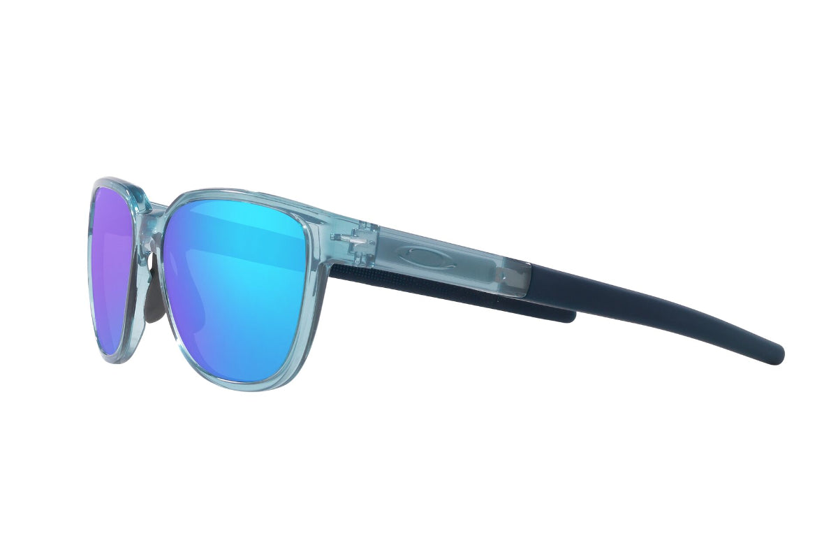 Oakley Actuator
