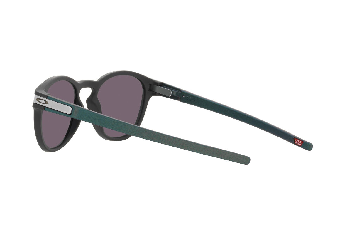 Oakley Latch