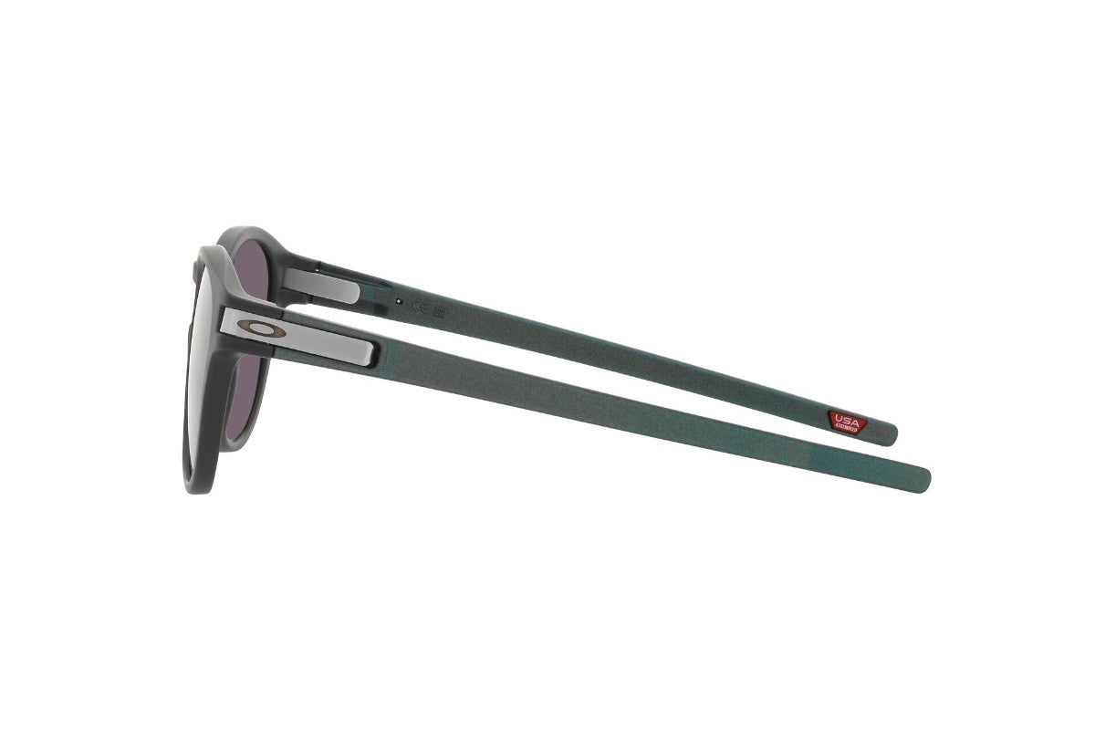 Oakley Latch