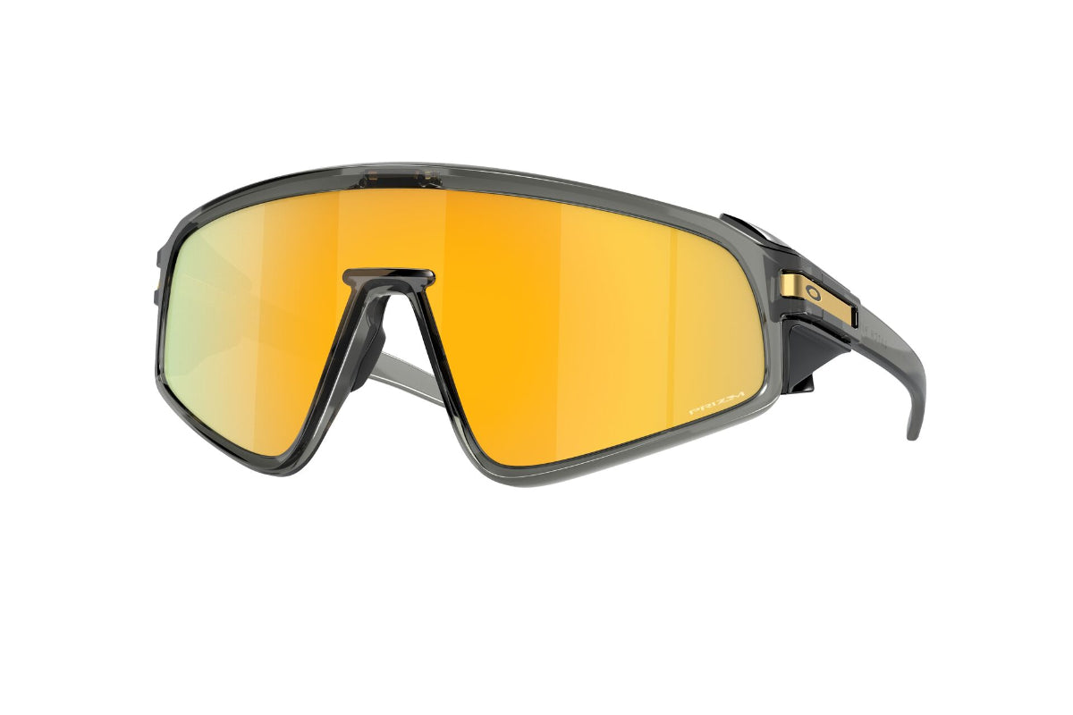 Oakley Latch Panel