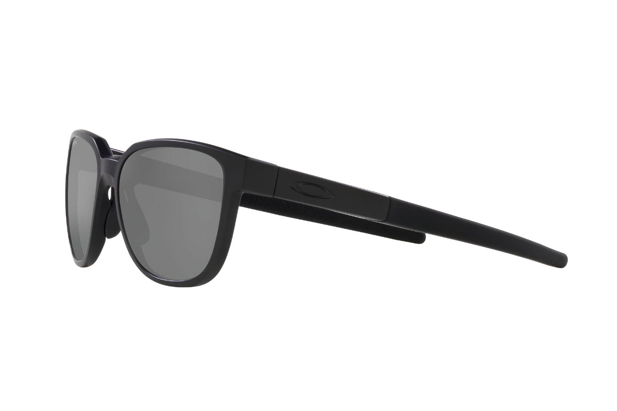 Oakley Actuator