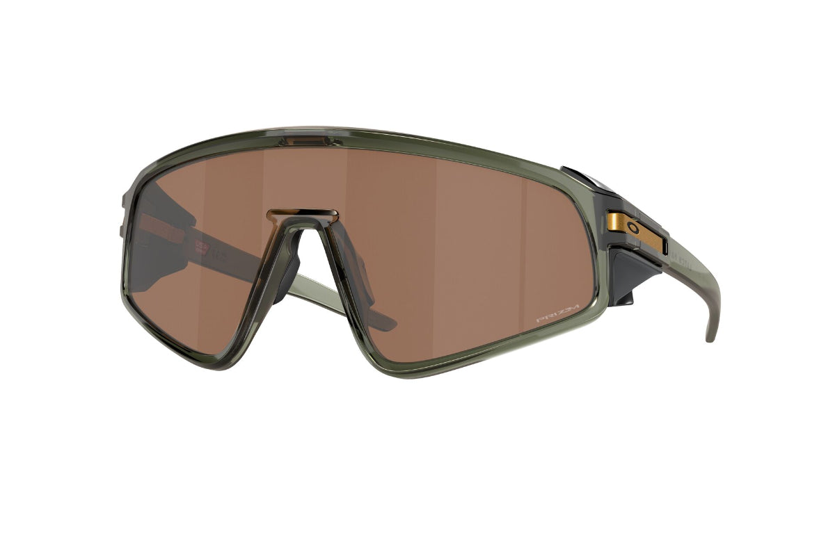 Oakley Latch Panel