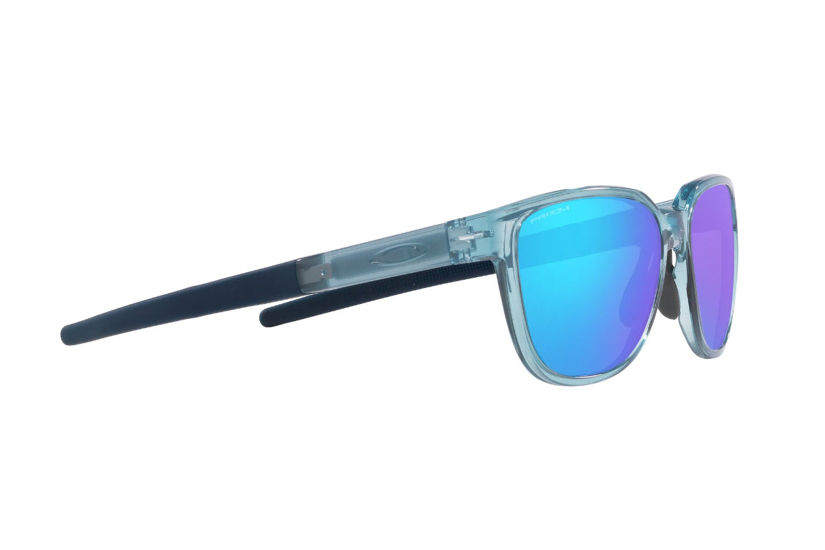 Oakley Actuator