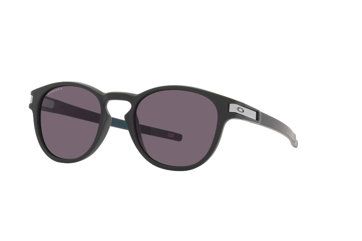 Oakley Latch