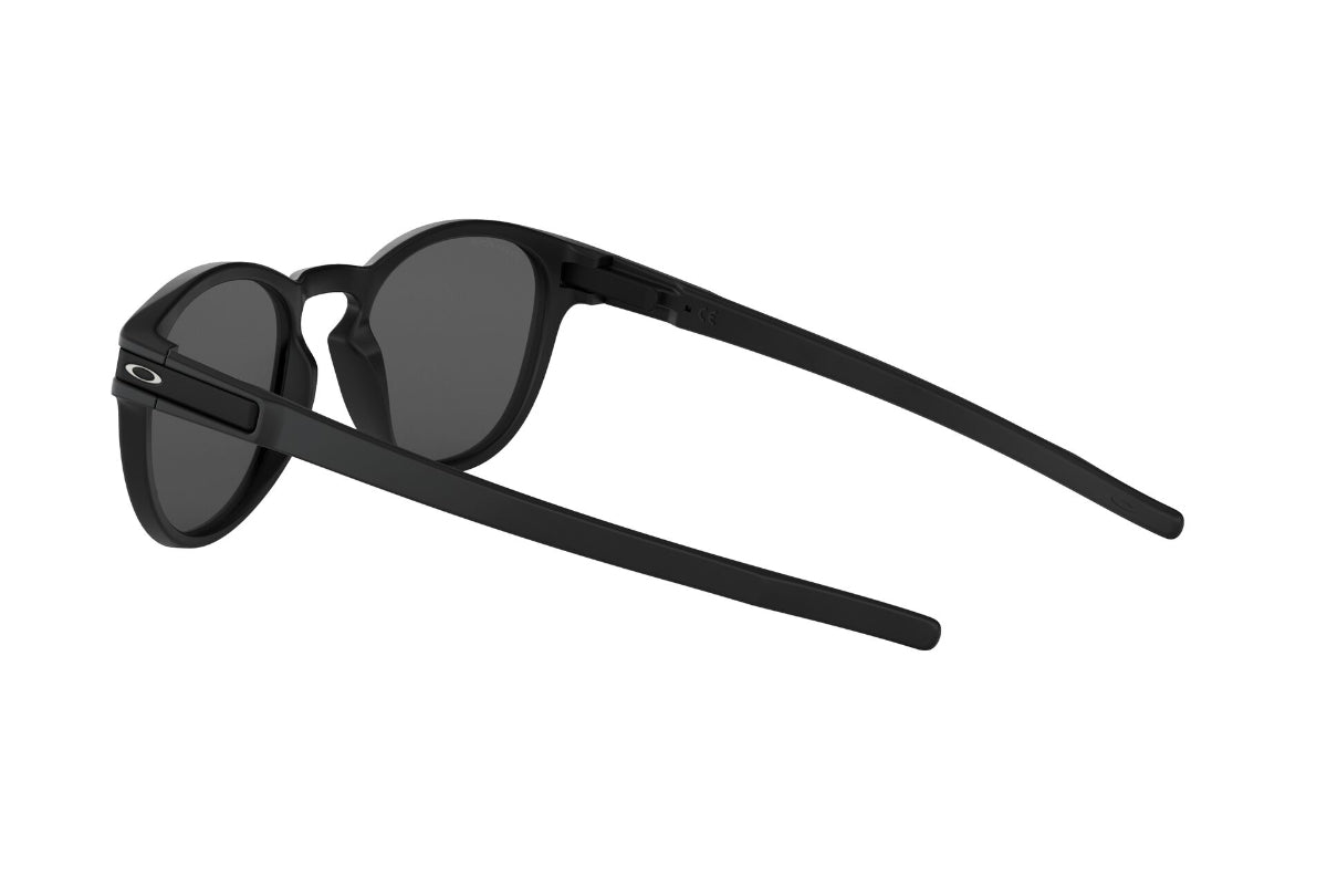 Oakley Latch
