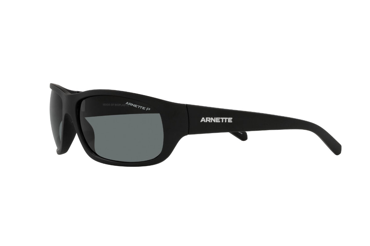 Arnette Uka -Uka