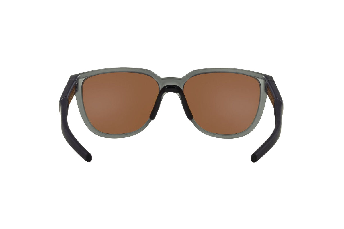 Oakley Actuator