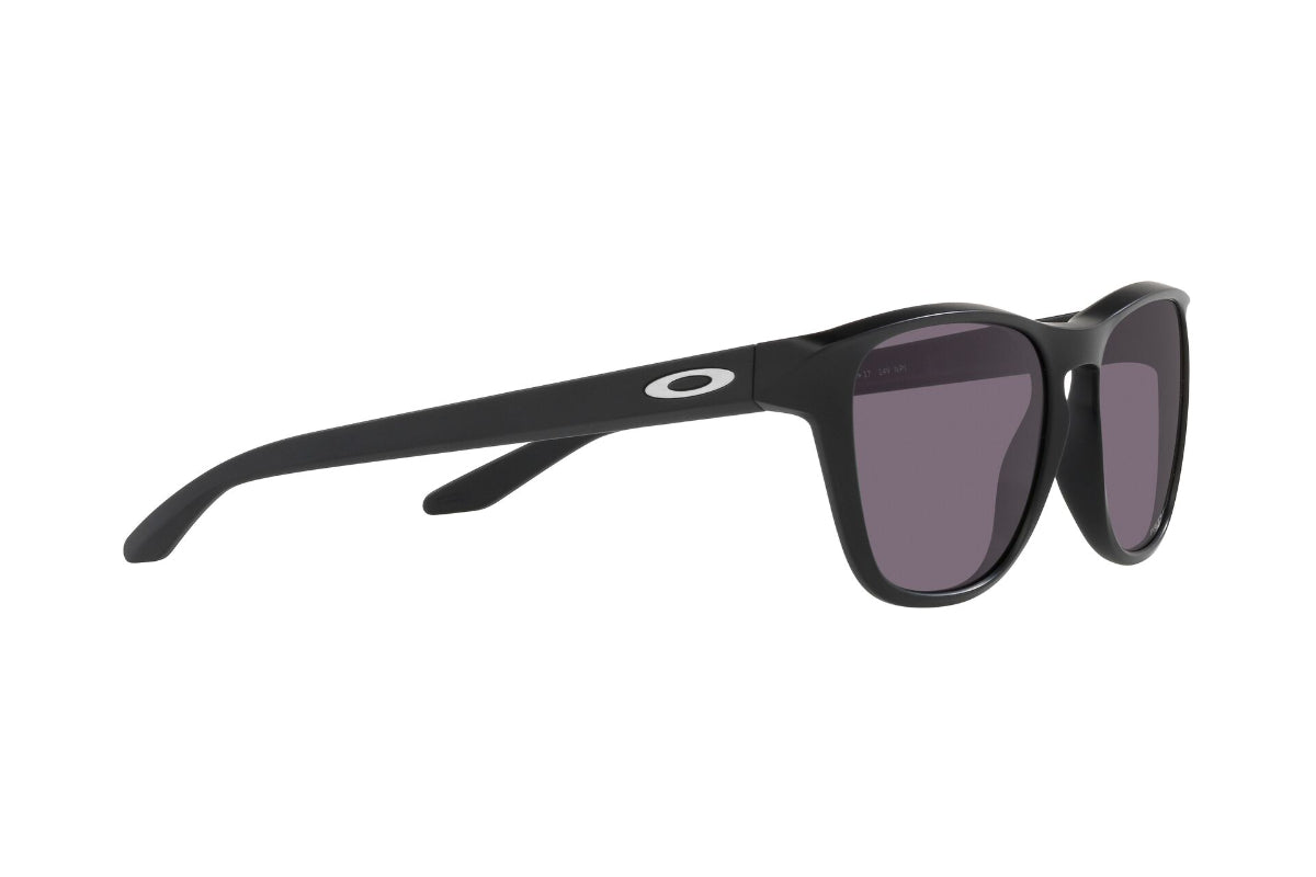 Oakley Manorburn