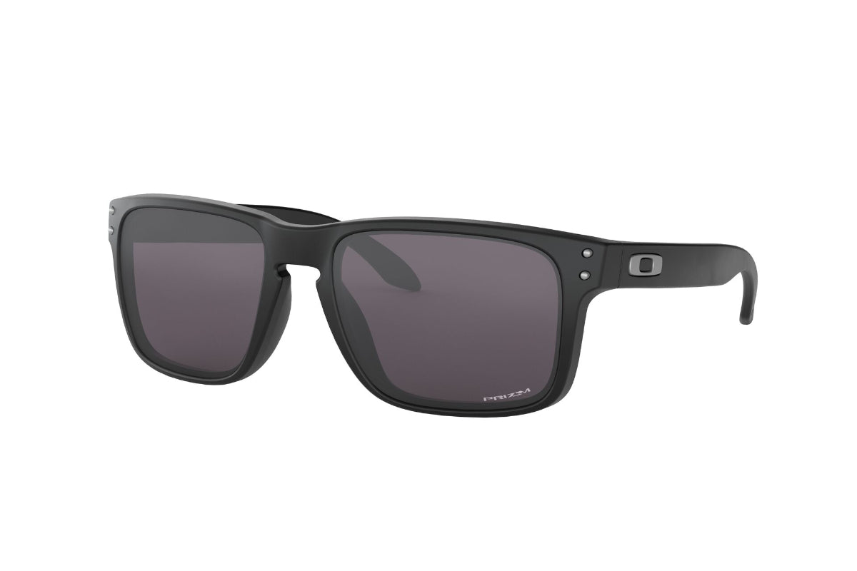 Oakley Holbrook