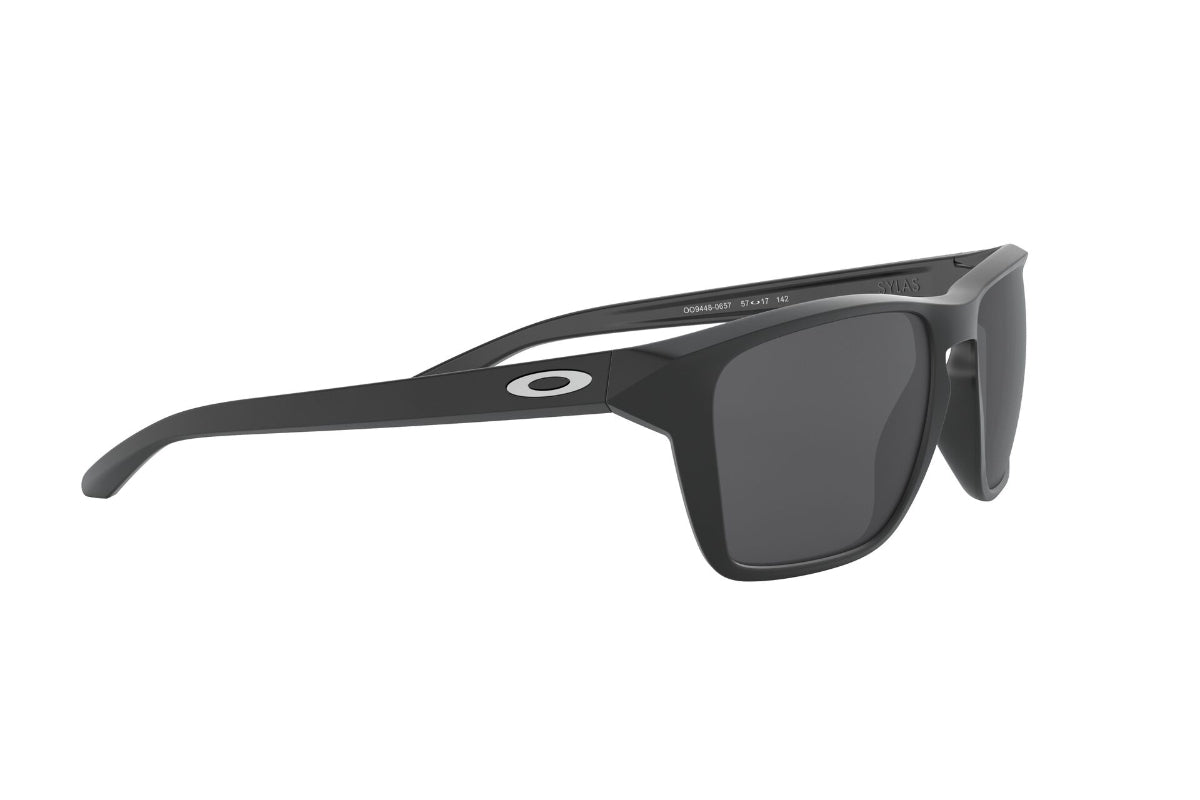 Oakley Sylas