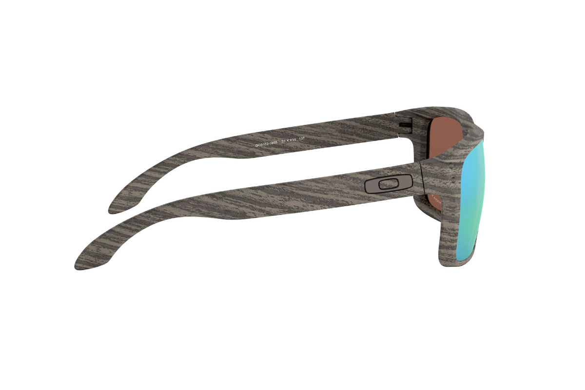 Oakley Holbrook