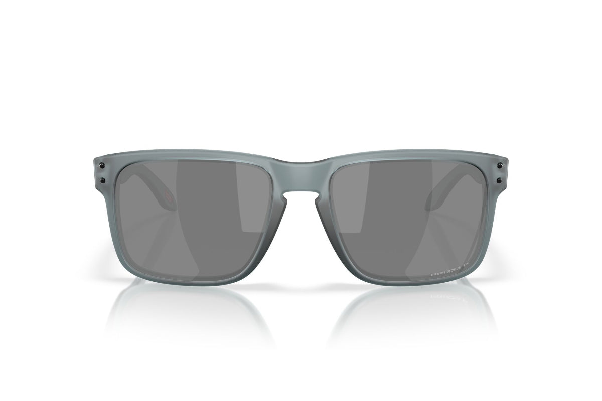 Oakley Holbrook