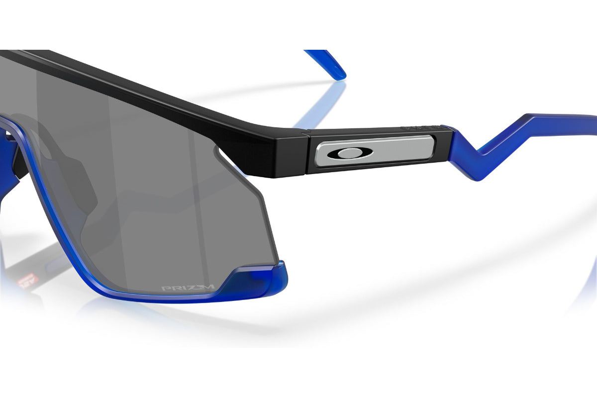 Oakley Bxtr