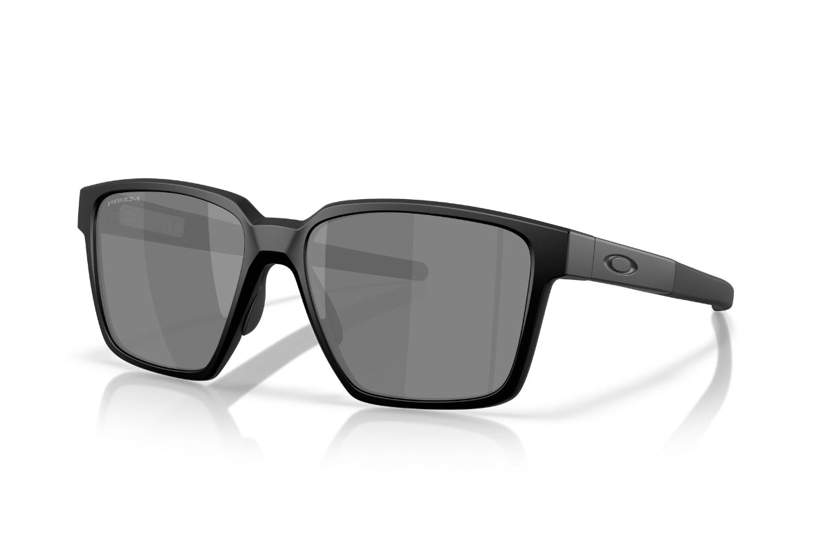 Oakley Actuator SQ