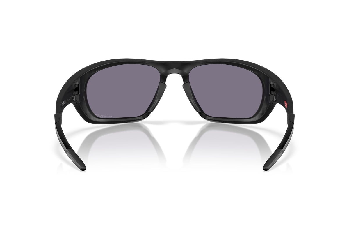 Oakley Lateralis