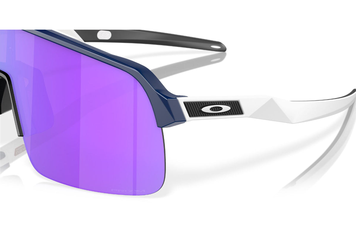 Oakley Sutro Lite