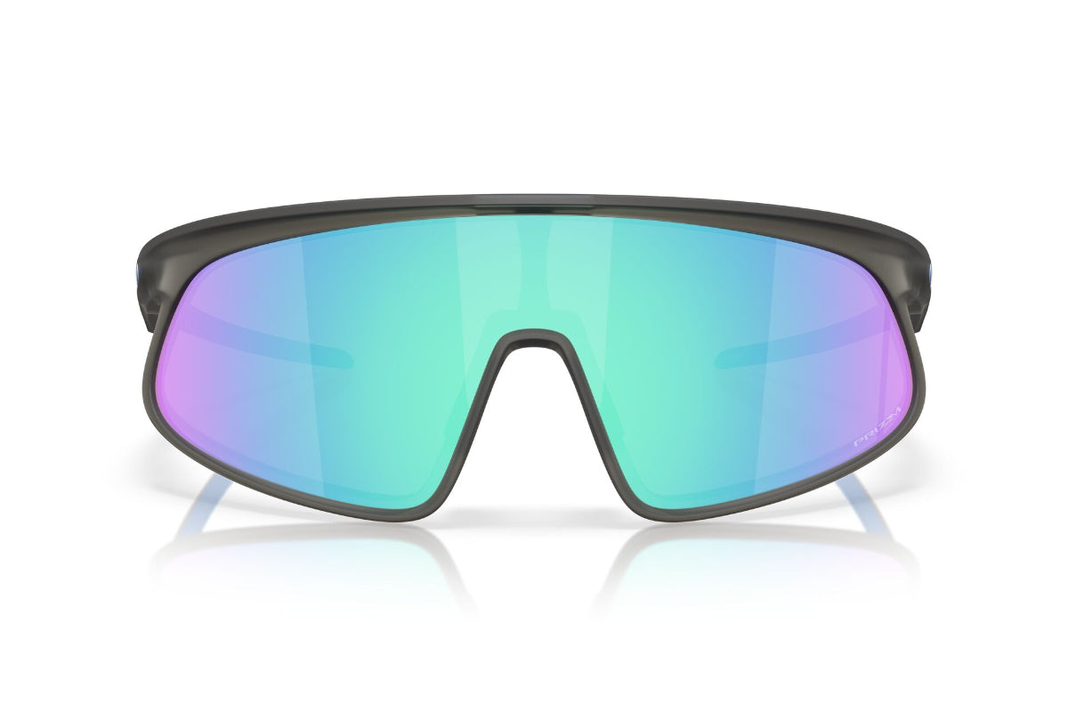 Oakley Rslv