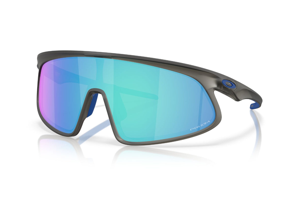 Oakley Rslv